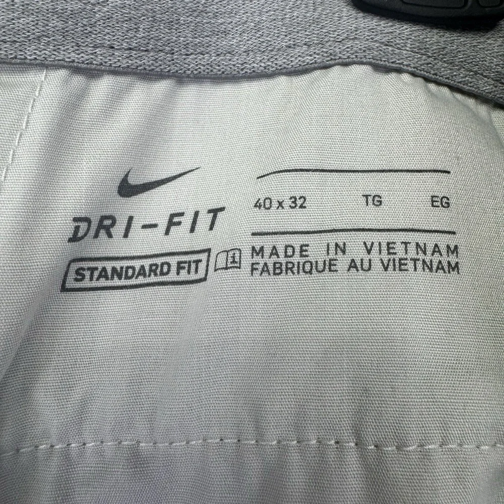 Nike Pants Men's 40x30 Khaki Beige Golf Performance Stretch DA4089-297 Casual‎